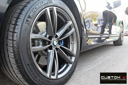 BMW G12 740Li 휠 상처 수리 후 건메탈 휠도색 + 블루 캘리퍼 도색 / 용인 처인구