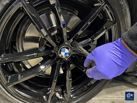 BMW G30 520d 662M 휠수리 후 블랙유광 휠도색 / 용인 처인구