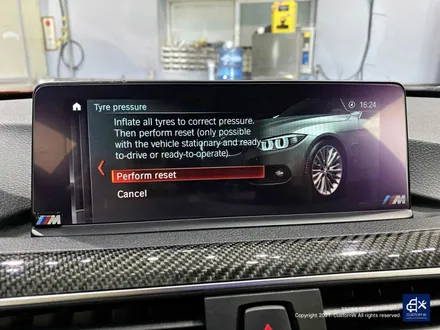 BMW M4 437M 휠수리 후 블랙 유광 휠도색 / 용인 처인구