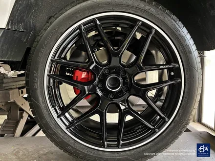 벤츠 G400d G바겐 G63 에디션 휠 수리 후 블랙 실버 투톤 유광 휠도색 / 용인 처인구