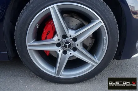 벤츠 C200 AMG 라인 다이아몬드 컷팅 휠 상처 수리 후, 휠 복원 그리고 레드 캘리퍼 도색 작업까지.! / 용인 처인구