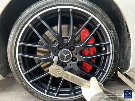 벤츠 A45 AMG 블랙실버 무광 투톤 휠도색 & 레드 캘리퍼 도색 / 용인 처인구