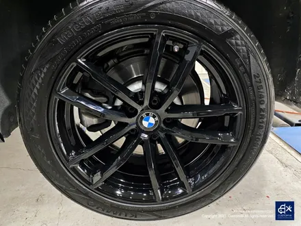 BMW G30 520d 휠수리 후 블랙유광 휠도색 / 용인 처인구