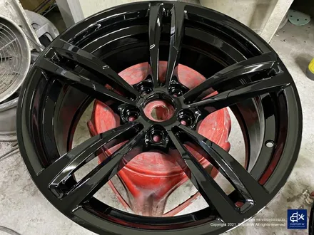 어디서부터 잘못된건지...BMW M3 437M 박리 후 블랙유광 휠도색 / 용인 처인구