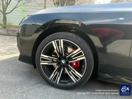 플래그십 전기차 / 럭셔리 대형 세단 BMW I7  레드 캘리퍼 도색 / 용인 처인구