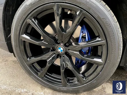 BMW X7 M50i 755M 22인치 휠 상처 수리 후, 제트 블랙(하이그로시 블랙) 휠도색 / 용인 처인구