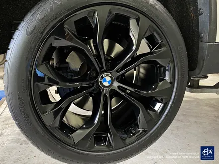 BMW X5 50i 휠수리 후 블랙유광 휠도색 / 용인 처인구
