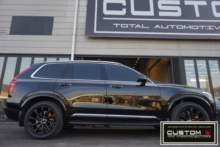 볼보 XC90 휠상처 수리 후, 블랙유광 휠도색, 캘리퍼도색 작업까지.! / 용인 처인구