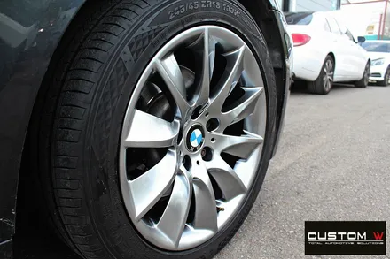 BMW F10 528i 터빈휠 수리 후 고스트 크롬 휠도색 + 심각한 부식 제거 후 블랙 캘리퍼 도색 / 용인 처인구