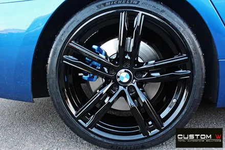 BMW 640d 휠 상처 수리 후 블랙유광 휠도색 + 블루 캘리퍼 도색 / 용인 처인구
