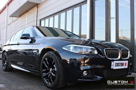 BMW F10 520d 휠 상처 수리 후 블랙유광 휠도색 + 레드 캘리퍼 도색 / 용인 처인구