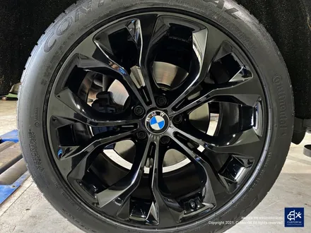 BMW X5 50i 휠수리 후 블랙유광 휠도색 / 용인 처인구