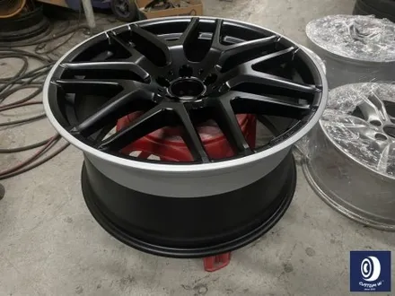 벤츠 GLE63 AMG 휠 도색 불량 재작업 약품 박리 제거 후, 사틴 블랙 + 실버 투톤 휠도색 + 레드 캘리퍼 도색 / 용인 처인구