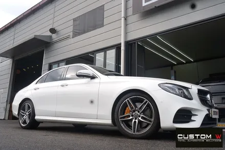 벤츠 E300 AMG LINE 다이아몬드 컷팅 휠 수리 복원 , 캘리퍼 도색. / 용인 처인구