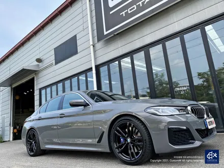BMW G30 530i 647M 박리 후 블랙유광 휠도색 / 용인 처인구
