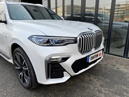 BMW X7 프론트 범퍼, 휀더, 가니쉬 수리 및 블랙 폴리시 휠복원 / 용인 처인구