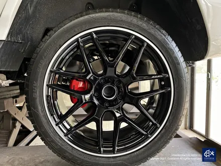 벤츠 G400d G바겐 G63 에디션 휠 수리 후 블랙 실버 투톤 유광 휠도색 / 용인 처인구