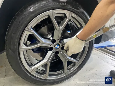 BMW G06 X6 휠수리 후 고스트크롬 휠도색 / 용인 처인구