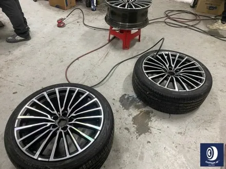 BMW G11 730d 20인치 휠 상처 수리 후, 다이아몬드 커팅 복원 + 브레이크 캘리퍼 부식 / 녹  제거 후, 건메탈 그레이 컬러 도색 / 용인 처인구