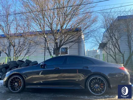 벤츠 CLS450 20인치 마차 휠 타 업체 잘못된 수리 도색 이력 / 약품 박리 (페인트 제거) 후, 블랙 + 실버 투톤 휠 도색 / 용인 처인구