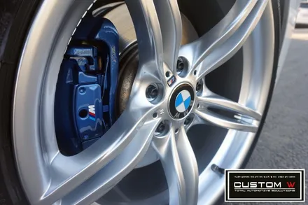 BMW Z4 부식 녹 제거후, 캘리퍼 도색 그리고 잘못된 휠도색 이력 박리후, 하이퍼 실버 휠도색 재작업. 커스텀W / 용인 처인구