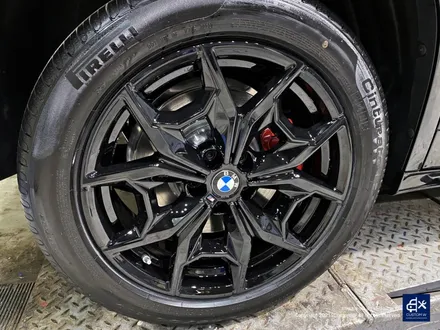 신차 BMW X4 20i 887M 블랙유광 휠도색 / 용인 처인구