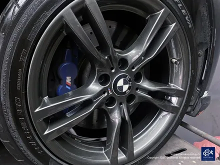 BMW F30 330i 휠수리 후 건메탈 유광 휠도색 / 용인 처인구
