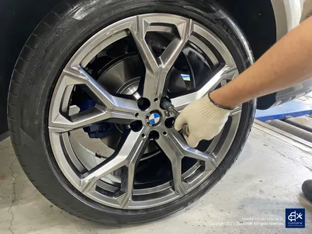 BMW G06 X6 휠수리 후 고스트크롬 휠도색 / 용인 처인구
