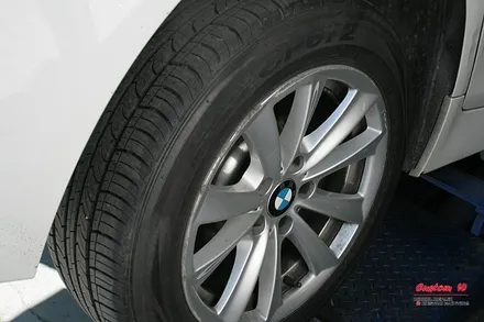 고스트크롬 휠도색의 메카 커스텀W BMW 520D 고스트크롬 휠도색을 하다. / 용인 처인구