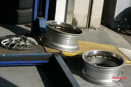 즐거운명절에도 포스팅을! 렉서스 CT200H BBS휠 고스트크롬 휠도색(고난과역경...) / 용인 처인구
