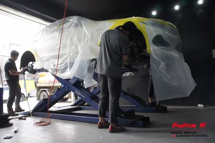 벤츠 C43 AMG 프론트 1개의 휠 다이아몬드컷팅 휠수리&레드 캘리퍼도색. / 용인 처인구