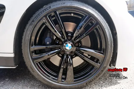 BMW 428I 잘 못된 휠수리 이력이 있는 휠 다시 블랙유광으로 말끔하게 휠도색. / 용인 처인구