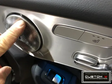 벤츠 GLC220d 부메스터 전동트위터, 미드 부메스터 커버 시공. / 용인 처인구
