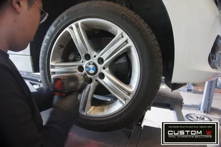 BMW F30 320D 스포츠라인 18인치 휠 상처수리후, 다이아몬드 컷팅 복원. / 용인 처인구