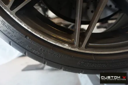 BMW M4 666M 휠 상처 수리 후, 블랙 유광 휠도색,캘리퍼 도색. / 용인 처인구