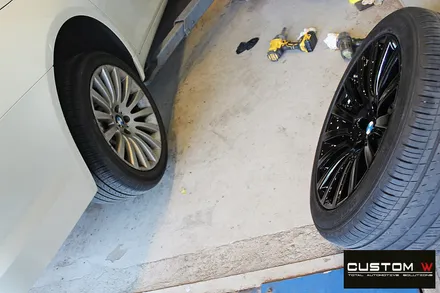 기존 작업했던 BMW 740Li 휠 상처 수리 후 블랙유광 휠도색 / 용인 처인구