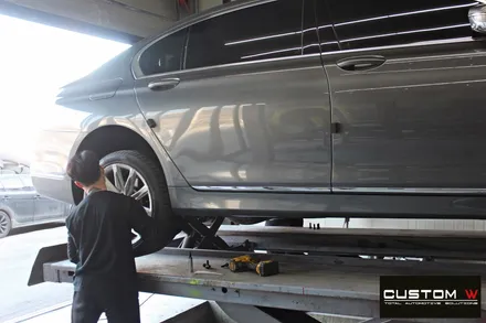 BMW G12 730Ld 휠 상처 수리 후 실버 휠복원 / 용인 처인구