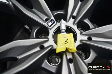BMW G02 신형 X4 M40i 21인치 블랙유광 휠도색 + M 스포츠 브레이크 레드 캘리퍼 도색 / 용인 처인구
