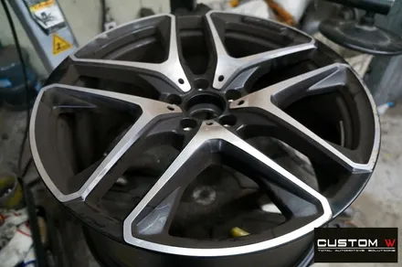 벤츠 GLE53 AMG 다이아몬드 컷팅 휠복원 + 레드 캘리퍼 도색 CUSTOMW / 용인 처인구
