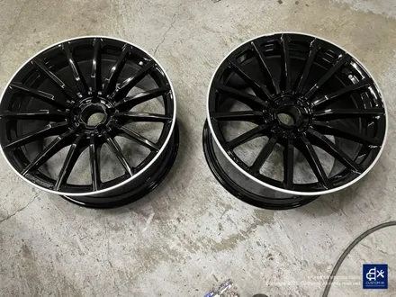 벤츠 GT43 AMG 박리 후 블랙실버 유광 투톤 휠도색 / 용인 처인구