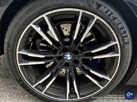 BMW F90 M5 706M 휠수리 후 블랙유광 휠도색 / 용인 처인구