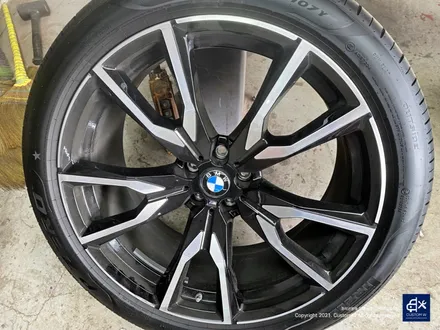 BMW X7 755M 블랙유광 휠도색 + 레드 캘리퍼 도색 / 용인 처인구