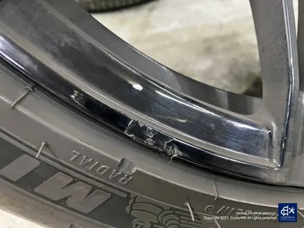 BMW M4 컴페티션 826M 휠수리 후 블랙유광 휠도색 / 용인 처인구