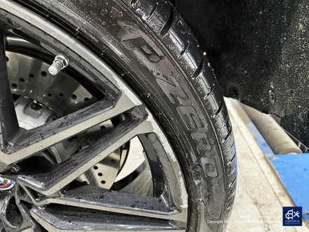 BMW X6M 818M 휠수리 후 블랙유광 휠도색 / 용인 처인구