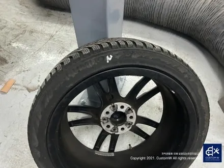 BMW G20 330e 상처가 많은 19인치 휠수리 후, 사틴 블랙 (aka. 맷블랙 MATT BLACK / 무광 블랙) 휠도색 / 용인 처인구
