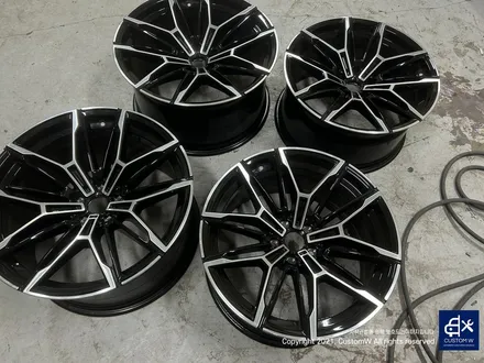 자주 입고되는 포켓 머신_! 2세대 신형  BMW G87 M2 930M 블랙 유광 휠도색 / 하이그로시 블랙 / 용인 처인구