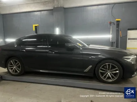 BMW G30 520D 휠 상처 수리 후, 유광 블랙 휠도색 그리고 레드 캘리퍼 도색 작업까지_! / 용인 처인구