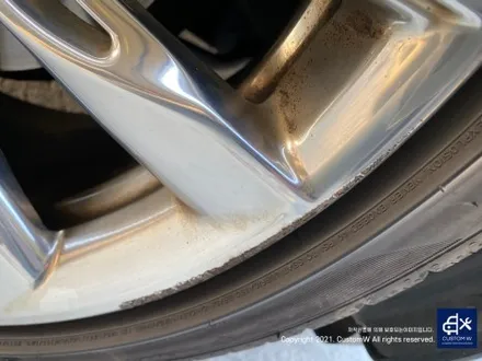 BMW 6GT 640i 럭셔리 646 버핑휠 (폴리싱 일명 빠우휠) 고질병 엄청난 부식 백화 제거 및 상처 수리 후, 건메탈 그레이 휠도색 / 용인 처인구