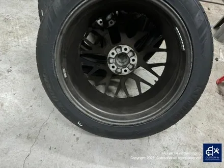 포르쉐 마칸 S 20인치 스파이더 타 업체 잘못된 수리 이력  사틴 블랙 ( JET BLACK / 무광 검정) 휠도색 그리고 레드 캘리퍼 도색 작업까지_! \
