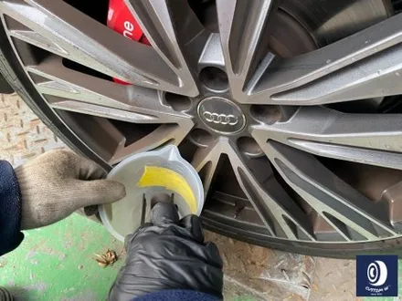 3년 전 캘리퍼 도색 작업 후, 재방문 주신 고객_! 아우디 A6 50TDI 20인치 휠 상처 수리 후, 블랙 유광 휠도색 / 용인 처인구
